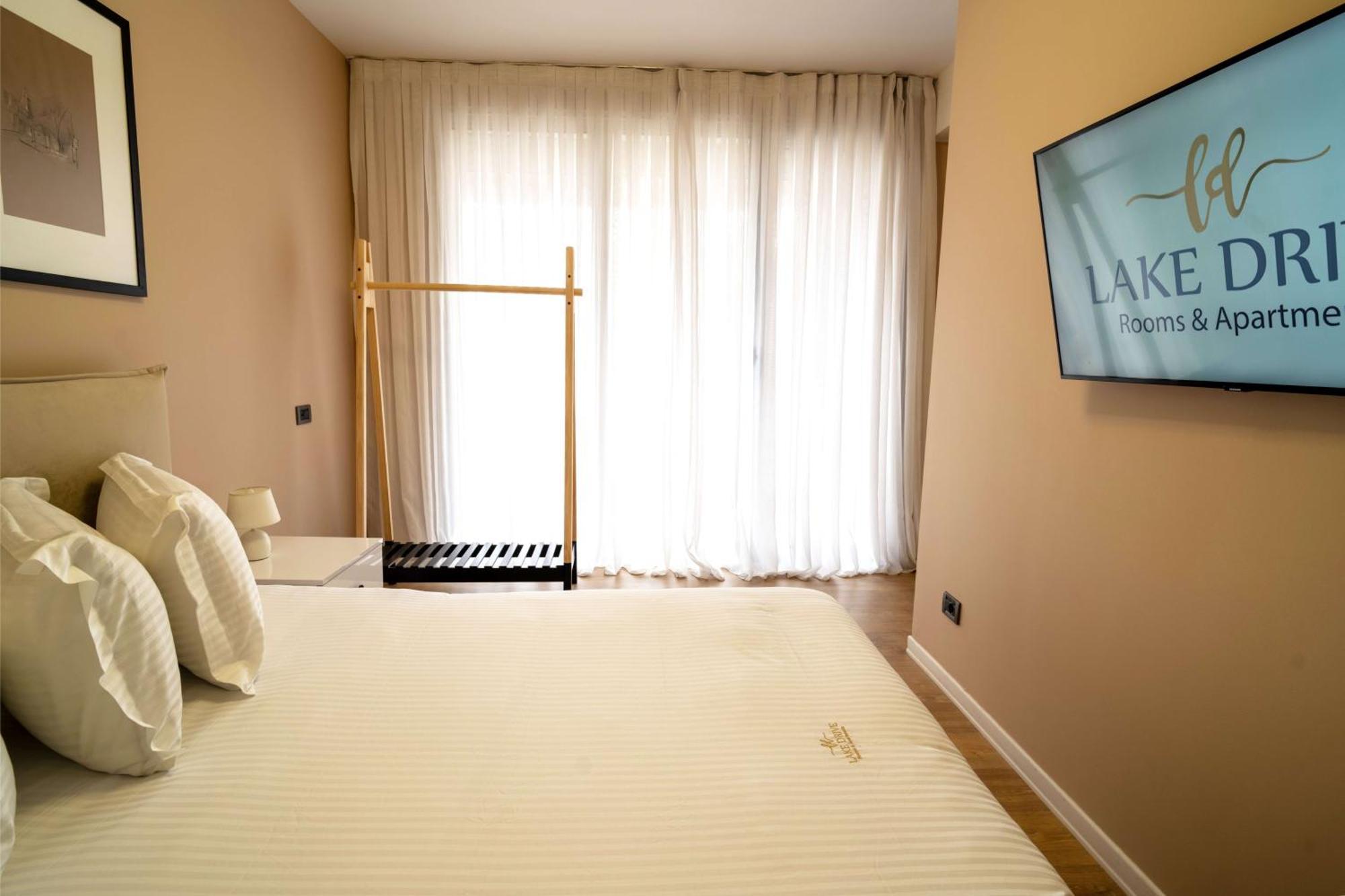 Lake Drive Rooms&Apartments Tirana Exterior photo