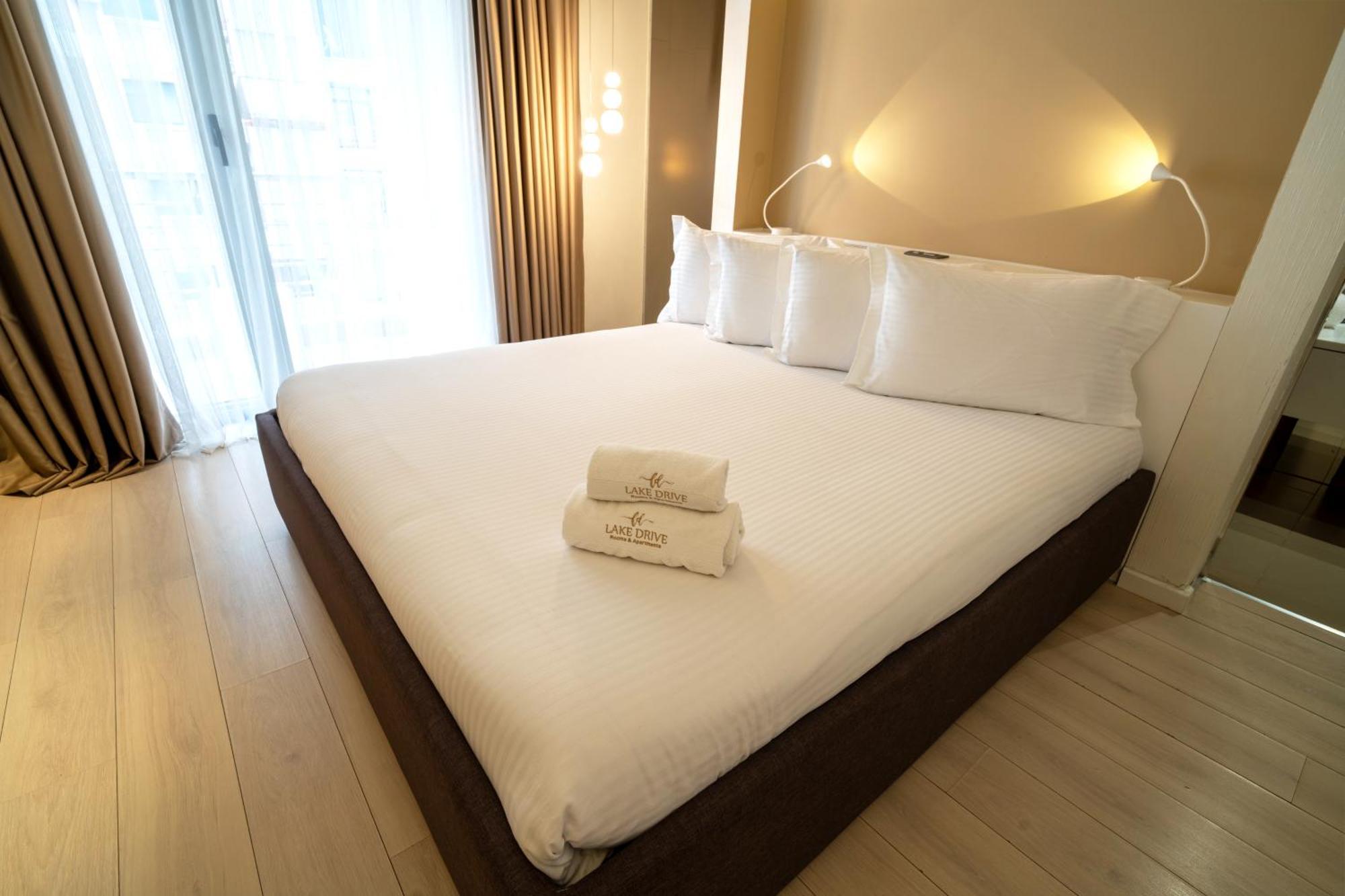 Lake Drive Rooms&Apartments Tirana Exterior photo