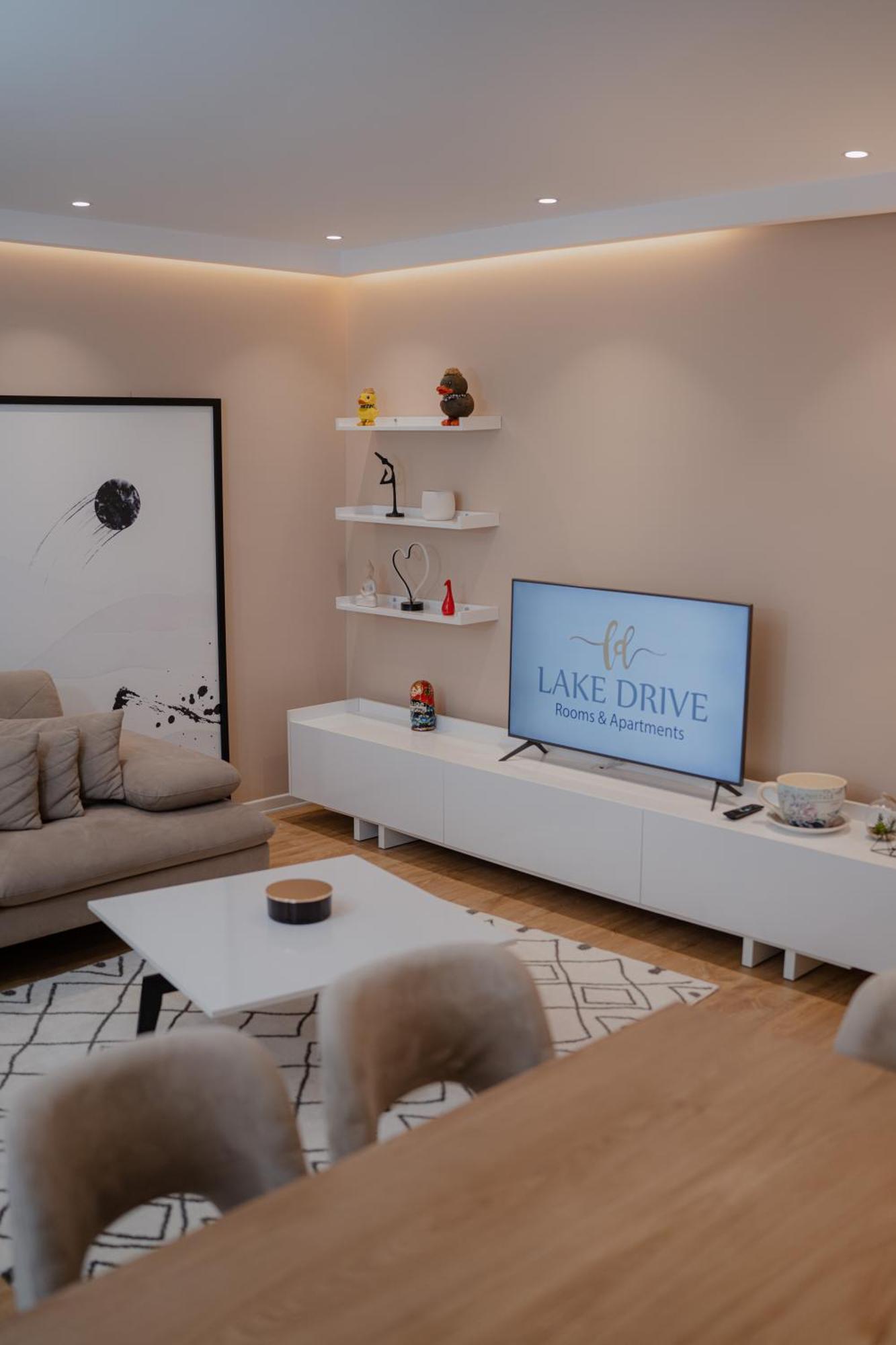 Lake Drive Rooms&Apartments Tirana Exterior photo